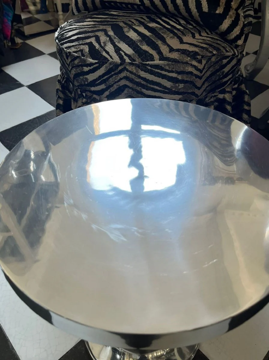 Luxury side table silver Ø 38 x H. 48 cm - Round aluminum table - Living room furniture - Luxury furniture - Designer furniture - Luxury furnishings - Designer furnishings