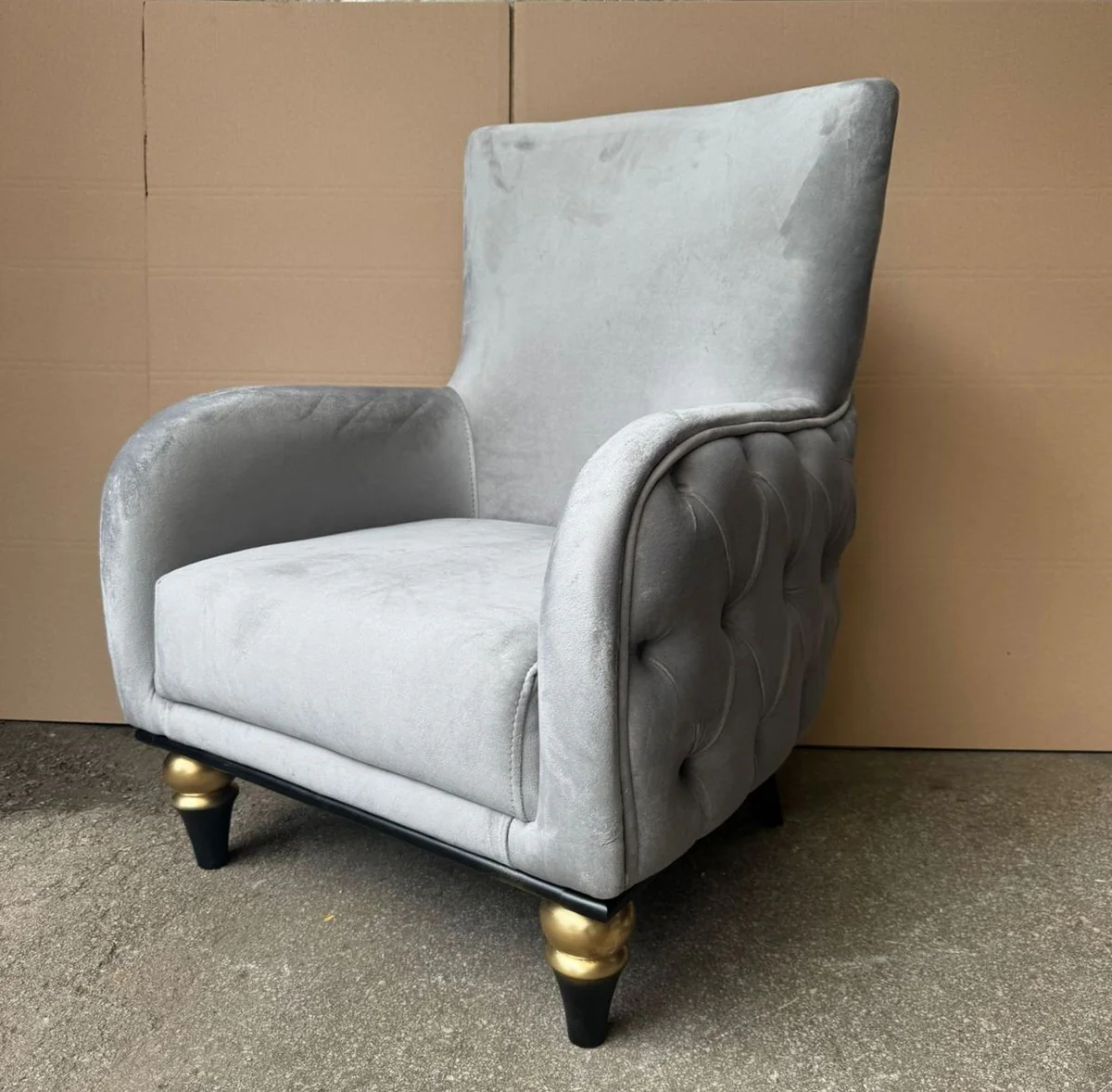 Luxury Art Deco Chesterfield Living Room Armchair Gray / Black / Gold